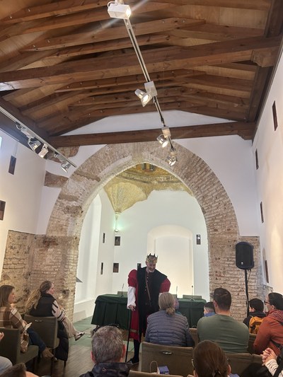 Momento de la presentación del personaje “Juan de Lepe”