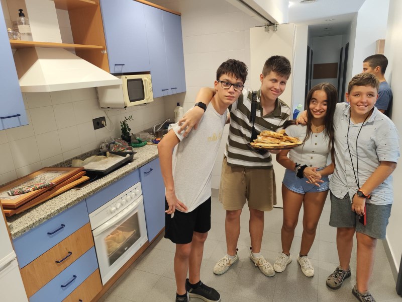 ASÍ COMO DELICIOSOS CROISSANTS