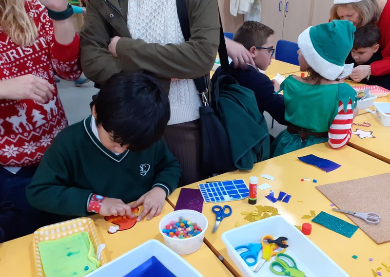 ELABORANDO ÁRBOLES NAVIDEÑOS