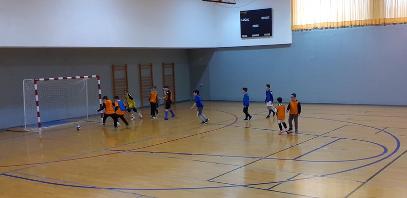 Encuentro de fútbol B2 del grupo de infantiles