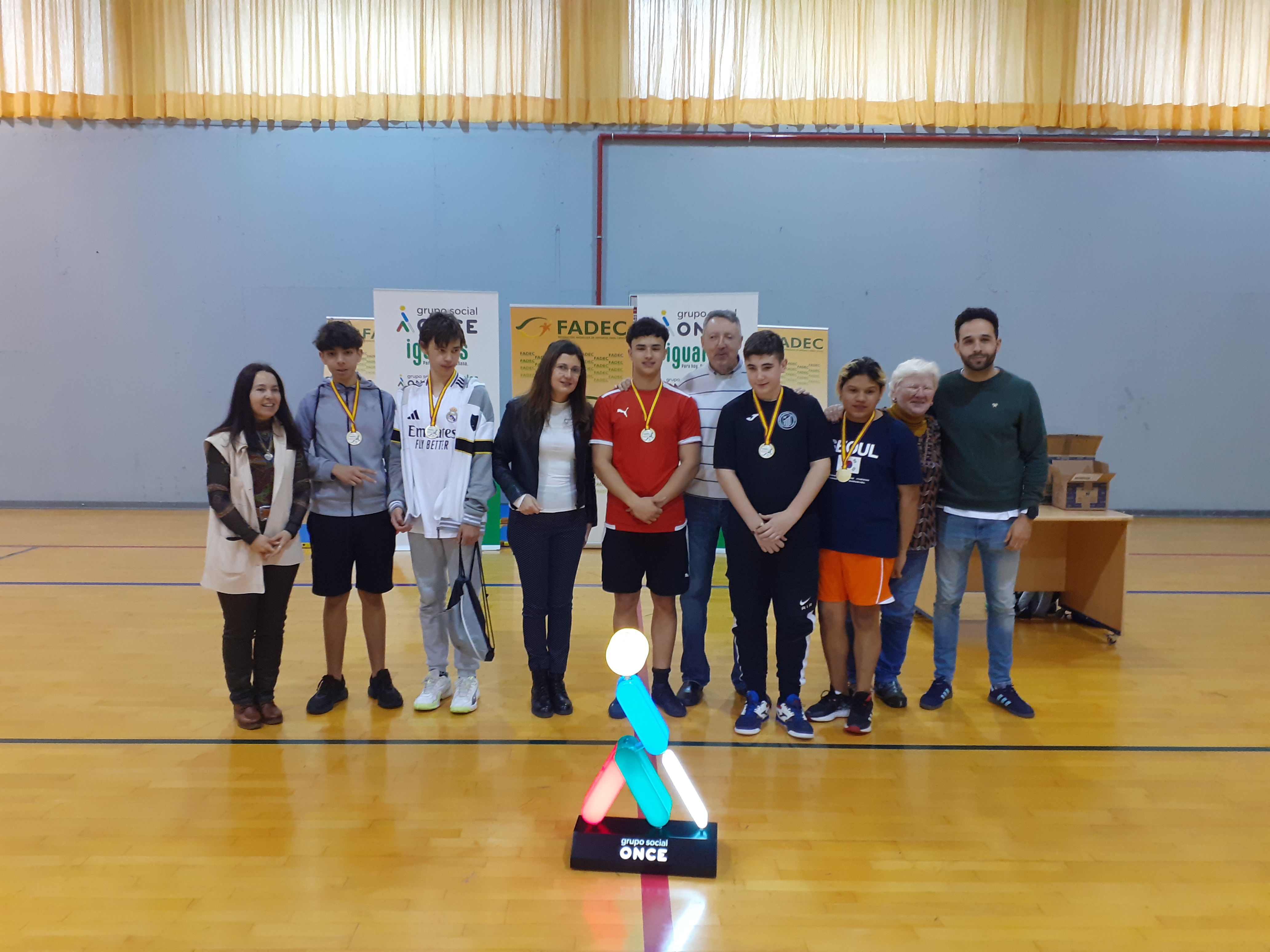 ENTREGA DE MADALLAS JUVENILES 1