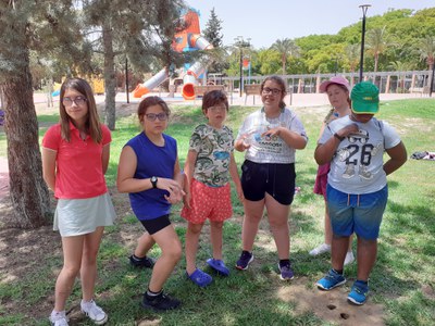 FOTO DE GRUPO EN EL PARQUE DE LOS ÁLAMOS EN BORMUJOS