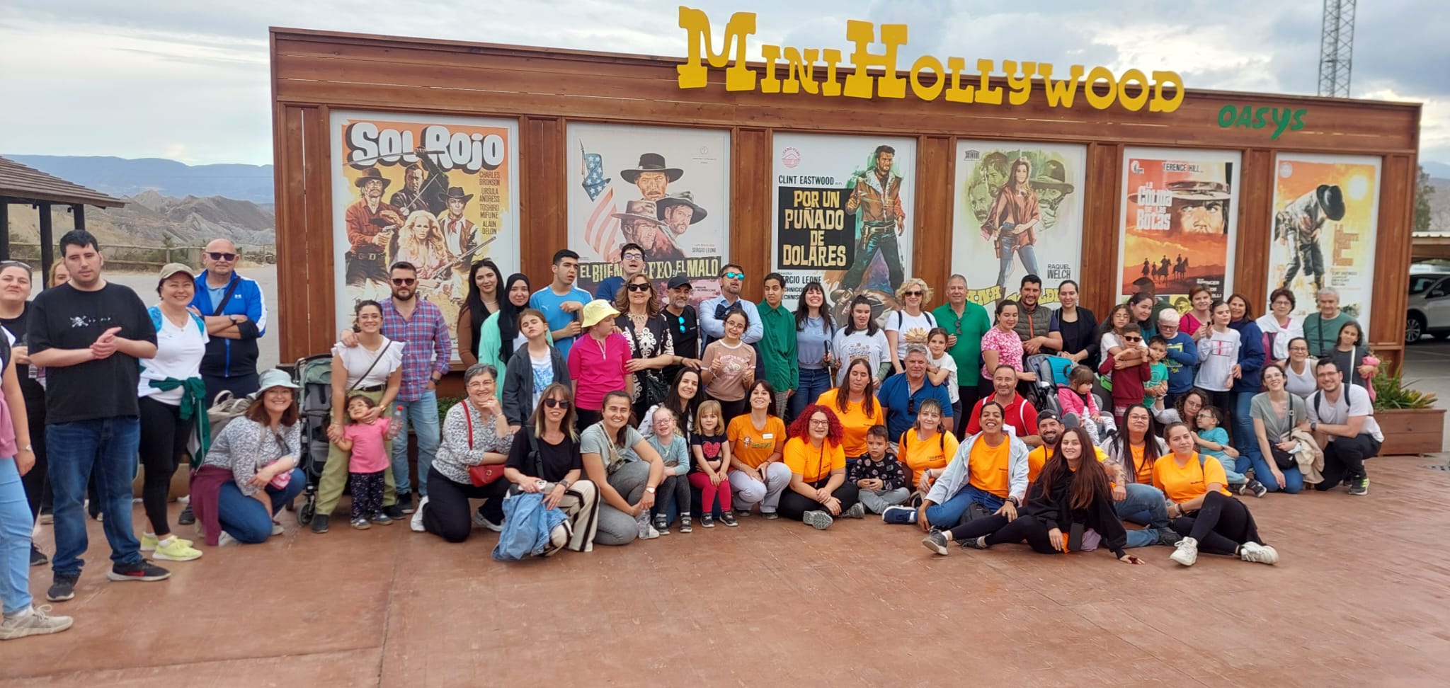 FOTO GRUPAL “Safari en el MiniHollywood”