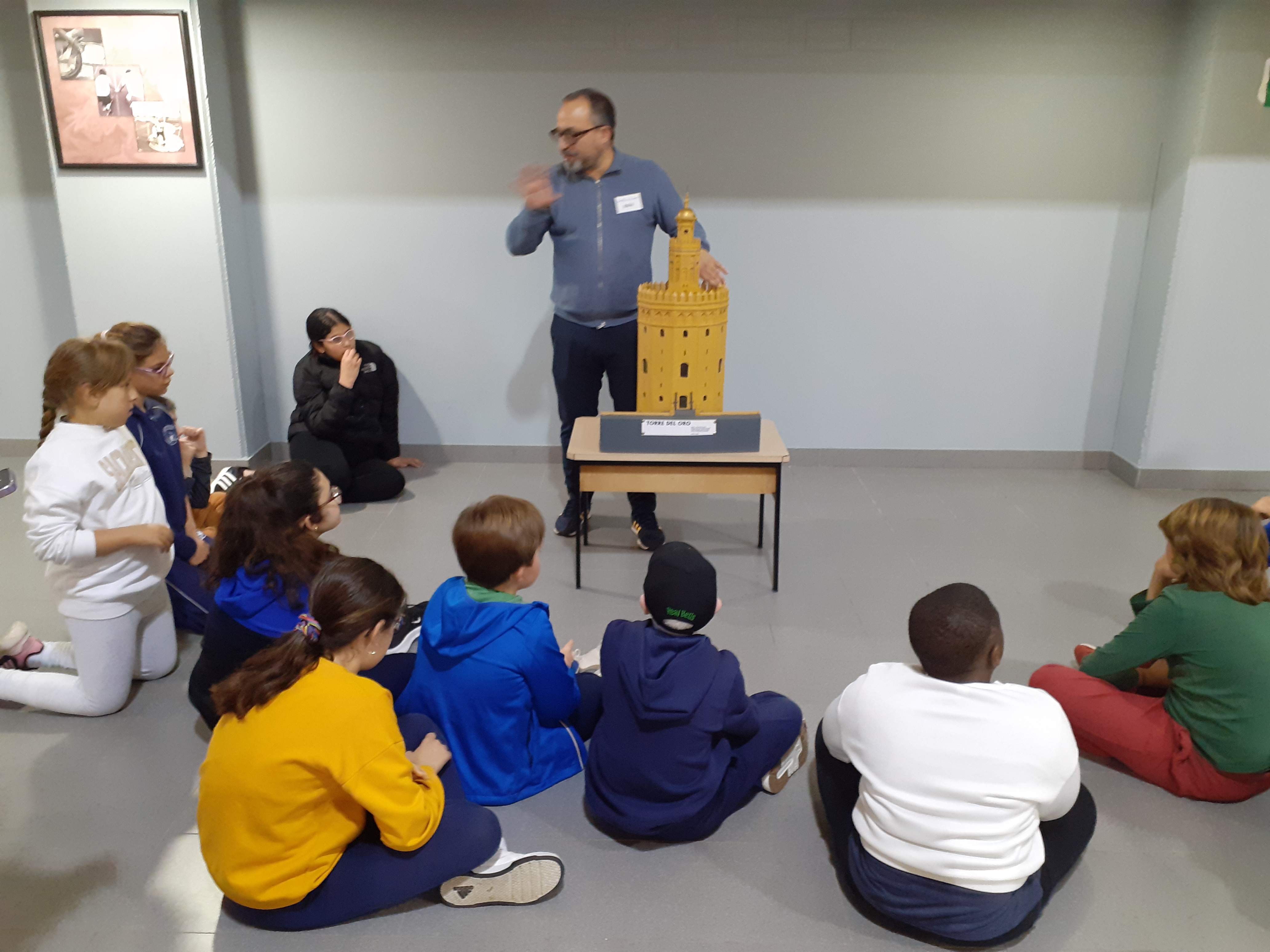 RECONOCIMIENTO DE MAQUETAS: LA TORRE DEL ORO