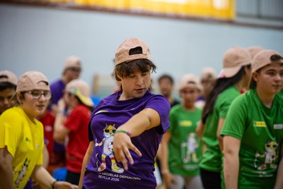 Alumna bailando